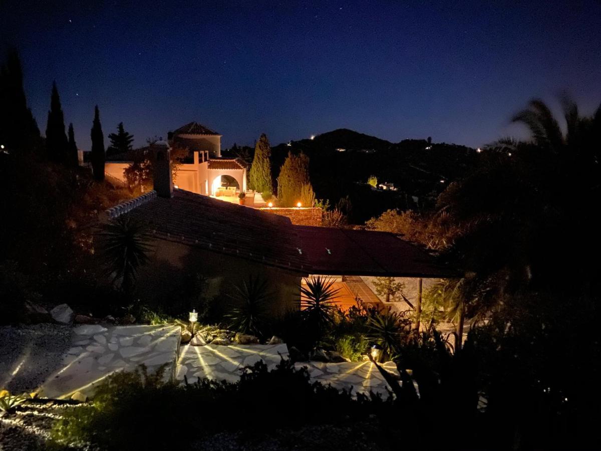 Couette-café Casa-b Bed & Breakfast, Adults Recommended Cómpeta
